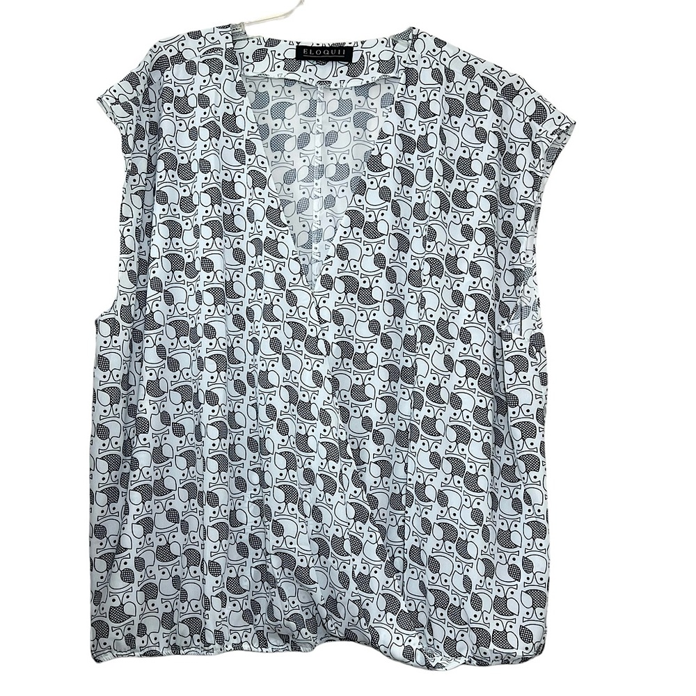 Eloquii cute black white owl print split surplice blouse plus size 26/28